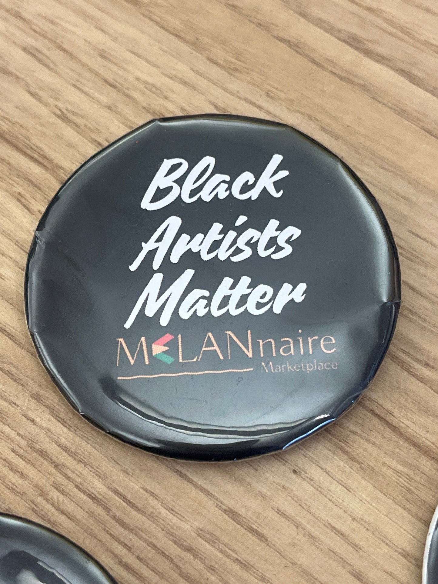 Button Pins & Wristbands